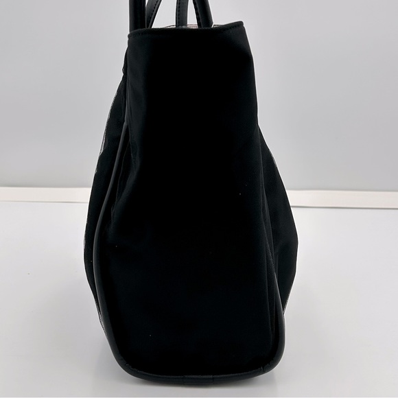 Victorias Secret VS Tote Shoulder Bag Size M Snap Flowers Tulle Pink Black NWT - Picture 6 of 13